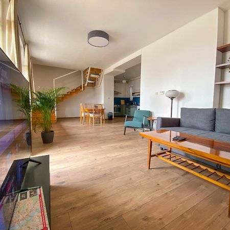 Spacious 2 Story Loft W Balcony Near Opera, Andrassy Budapest Eksteriør billede
